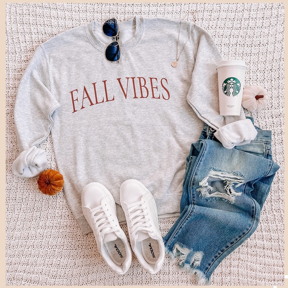 Pink Lily Gray "Fall Vibes" Graphic Sweatshirt